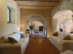 Villa with private pool on an estate near Assisi